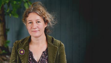 Författarbild_Maria Thörn.jpg